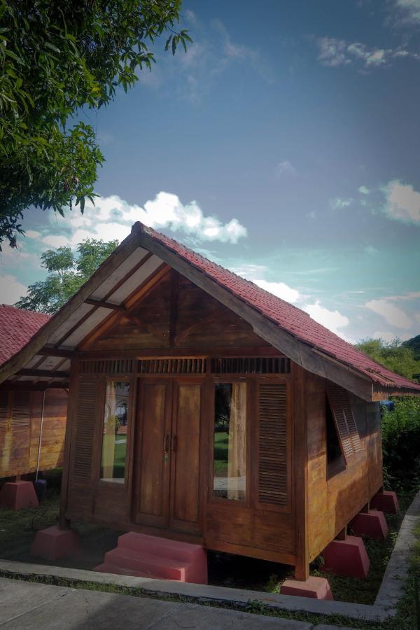 Yut'S Inn Flower Paradise Gili Gede Εξωτερικό φωτογραφία